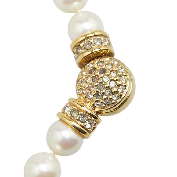 Christian Dior Dior pearl and rhinestone necklace, gold plated, for women.